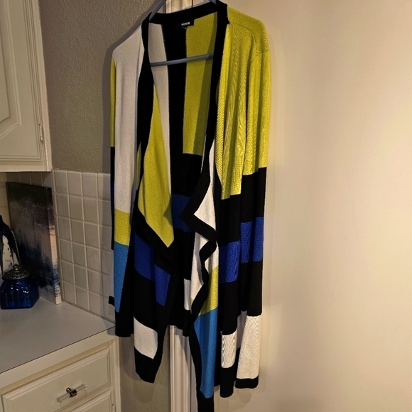 Premise colorblock open cardigan. Large in Great shape - Picture 3 of 11